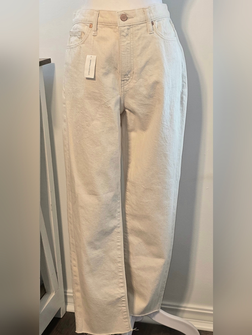 Banana Republic NWT High Rise Straight Jeans Women's Size 29